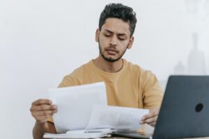 Cómo conseguir el trabajo de tus sueños: Aprende a responder a una oferta laboral como un profesional